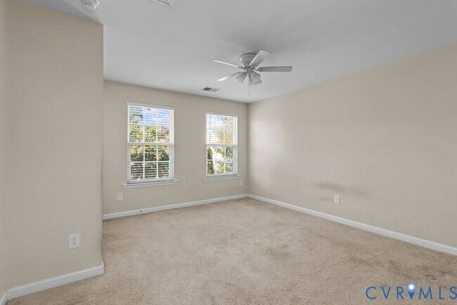 Building Photo - 3414 Avocado Dr
