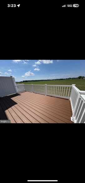 Building Photo - 1312 Lake Lucerne Ln
