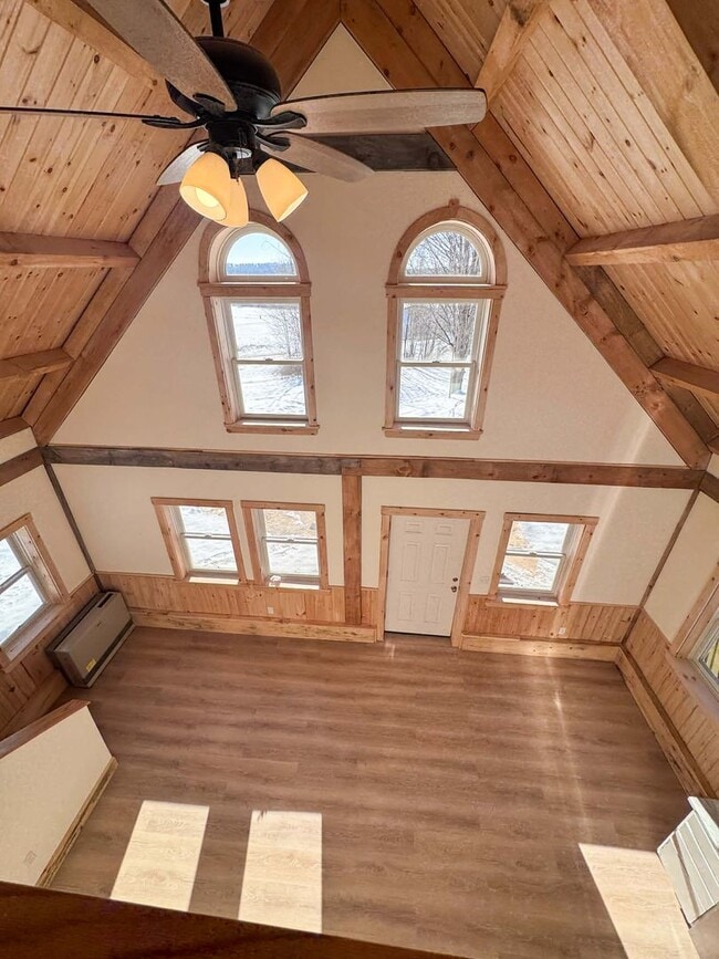 Building Photo - Meadow Woods