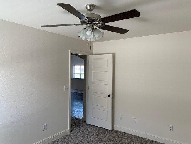 Building Photo - 740 Arkansas Black