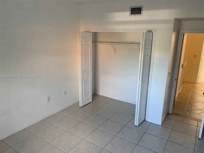 Building Photo - 3150 SW 152nd Pl