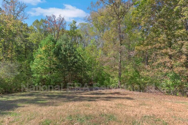 Building Photo - 355 Long Creek Dr