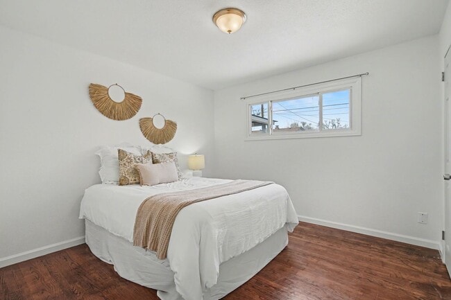 Building Photo - Wonderful Home