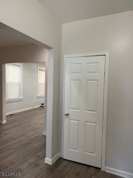 Building Photo - 86 Mapes Ave