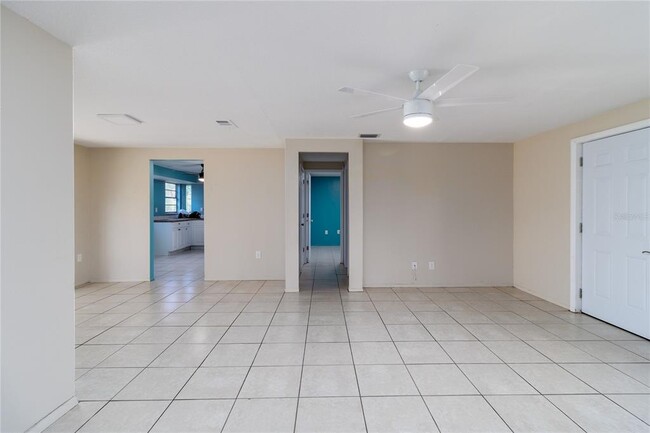 Building Photo - 8119 San Jacinto Ave