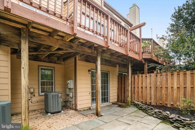 Building Photo - 5974 Wescott Hills Way