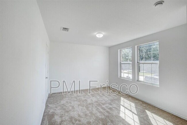 Building Photo - 934 Cedar Creek Dr