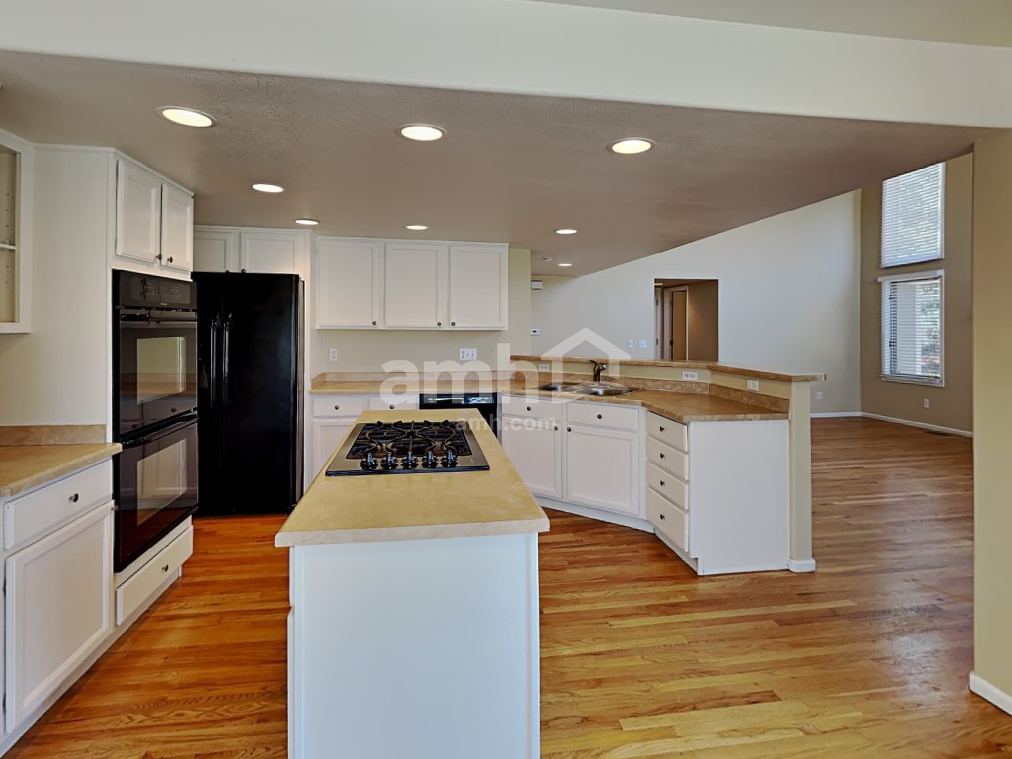 Building Photo - 342 W Prestwick Way
