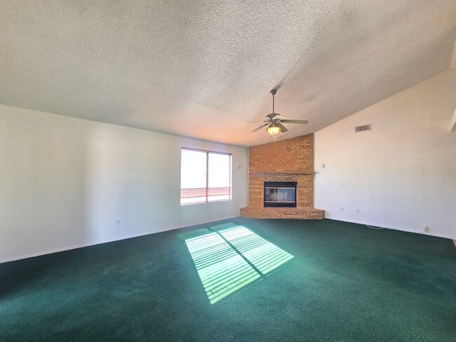 Building Photo - Beautiful 3-Bedroom Home with RV Parking & Spacious Backyard – Move-In Ready!