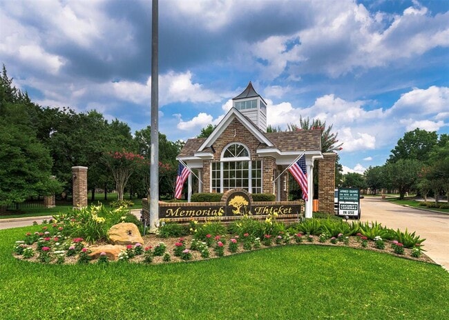 Building Photo - 855 Plainwood Dr