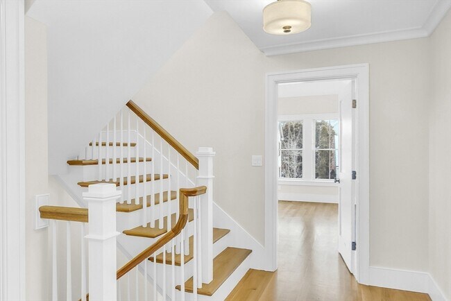 Building Photo - 21 Saw Mill Cir