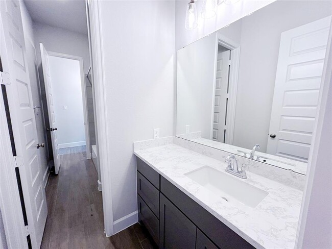 Building Photo - 3006 Rockcress Ln