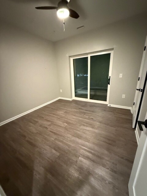 Building Photo - 1504 Ewing Pk Lp