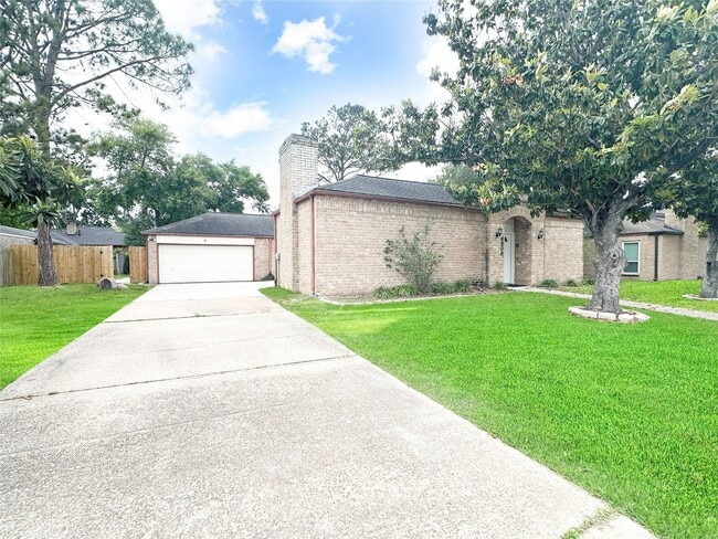 Building Photo - 6806 Winkleman Rd