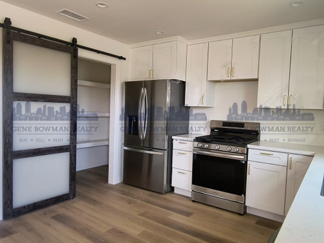 Primary Photo - 2201-2205 E 24th St