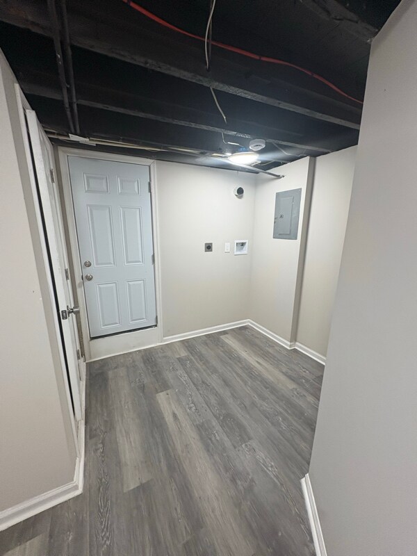 Building Photo - 2416 W Franklin St