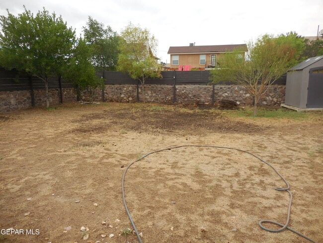Building Photo - 356 Jardin Bello Ave
