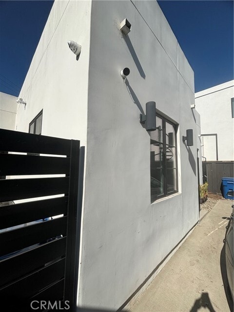 Building Photo - 1009 Palms Blvd