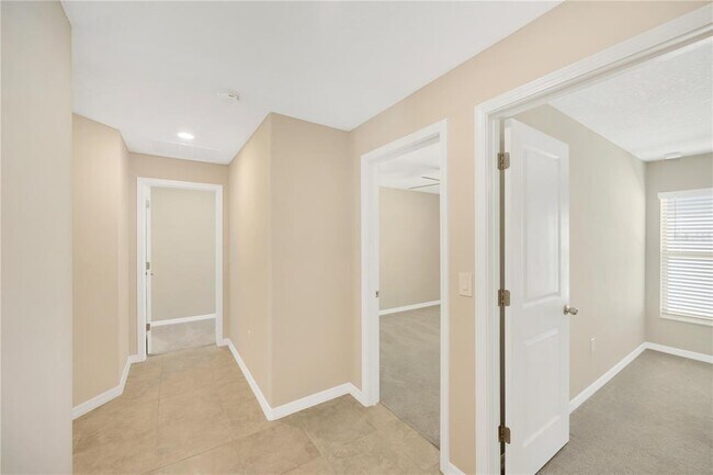 Building Photo - 10207 Cakebread Ln