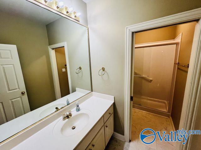 Building Photo - 105 Gramercy Cir