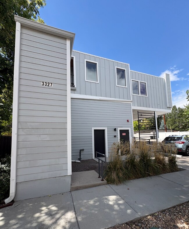 Building Photo - 3327 Tejon St