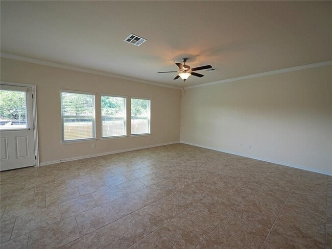 Building Photo - 1308 Camino Ct