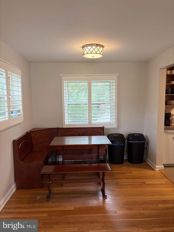 Building Photo - 3250 Brandy Ct