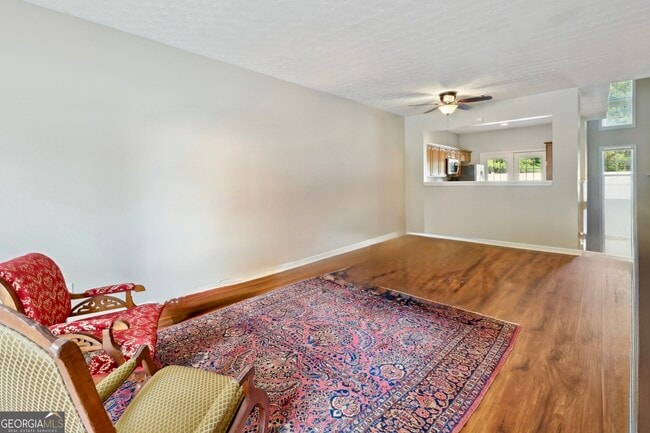 Building Photo - 939 Pike Forest Dr