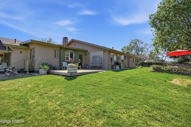 Building Photo - 2611 Janin Way