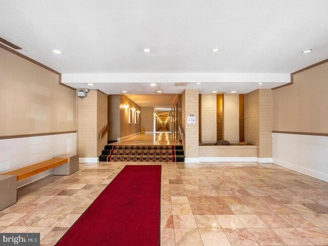 Building Photo - 3100 S Manchester St