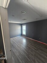 Building Photo - 169 Hawley St
