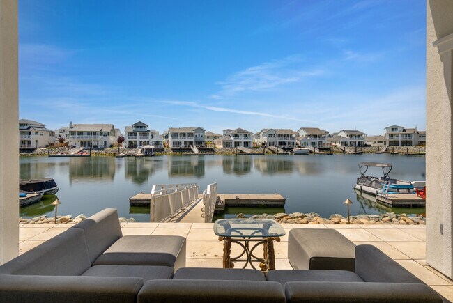 Building Photo - 3305 Delta Coves Dr