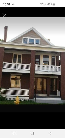 Building Photo - 2657 Highland Ave