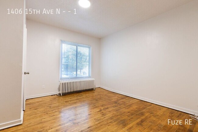 Building Photo - 1406 N 15th Ave