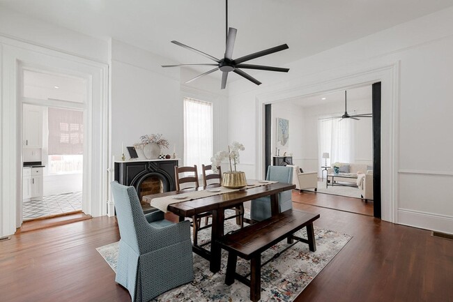 Building Photo - 444 Greene St