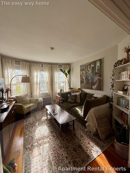 Primary Photo - 9 Eustis St