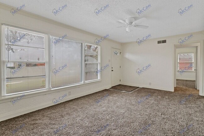 Building Photo - 2802 Materhorn Dr