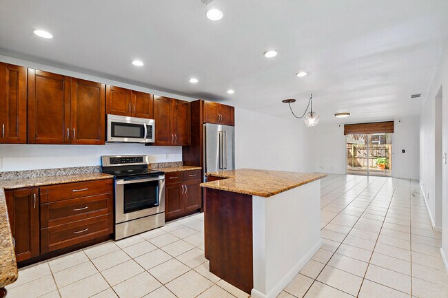 Building Photo - 8667 Uranus Terrace