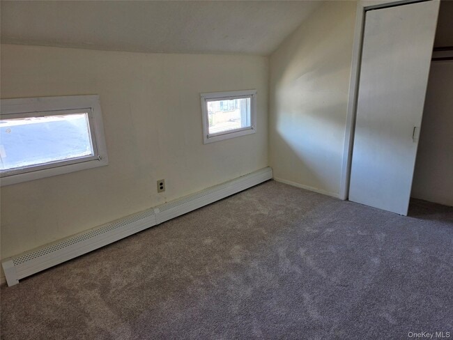 Building Photo - 119 W Railroad Ave