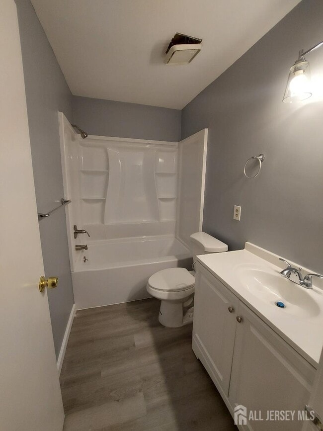 Building Photo - 2510 Lighthouse Ln