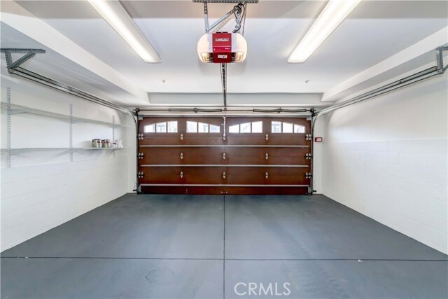 Building Photo - 2816 Manhattan Ave