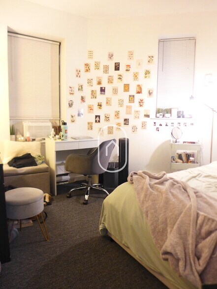 Building Photo - 32 Cunard St