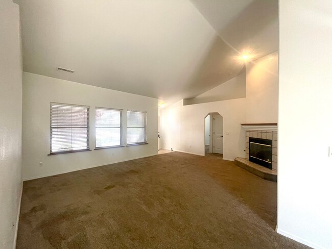 Building Photo - Nice home in Prescott!