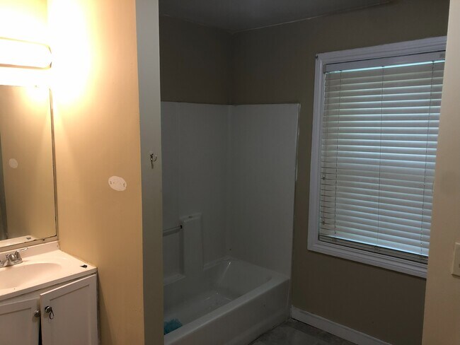 Building Photo - 703 Buford Hwy