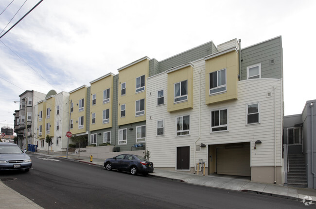 Hillcrest Gardens - Daly City, CA | Apartment Finder