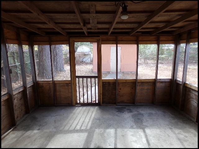 Building Photo - 6609 Verbena Dr