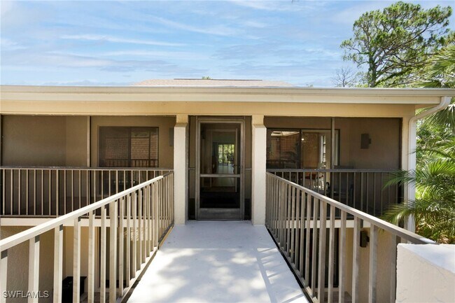 Building Photo - 15400 Cedarwood Ln