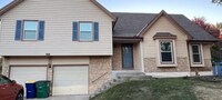 Building Photo - 15431 Robinson St