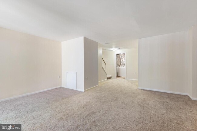 Building Photo - 14061 Oxbridge Inn Ct