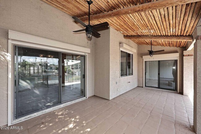 Building Photo - 9969 E Bayview Dr
